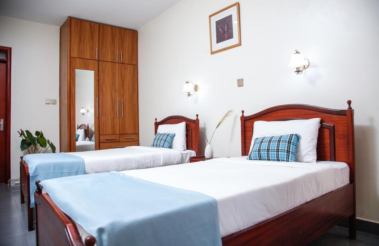 Fred And Winnie Bnb Кампала Екстериор снимка